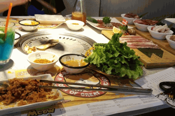 猫抓烤肉
