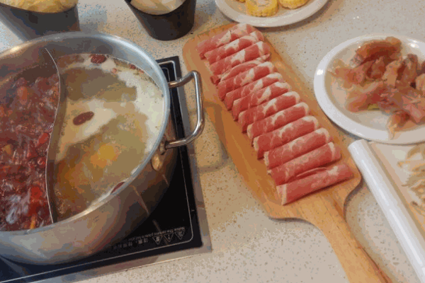 牛巴适火锅