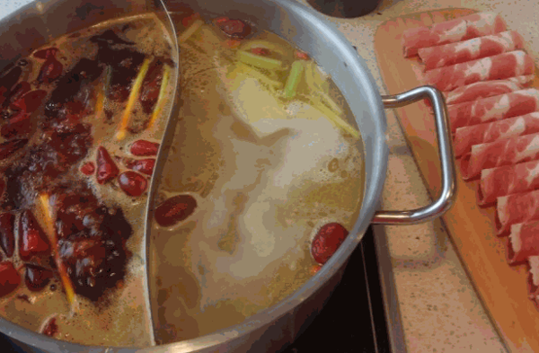 牛巴适火锅