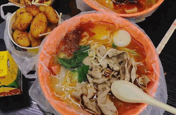 串串爱麻辣烫