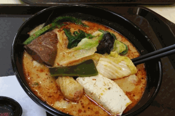 串串爱麻辣烫