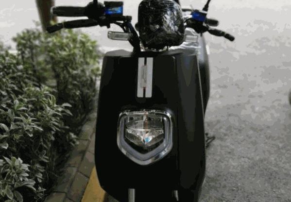 爱玛电动车