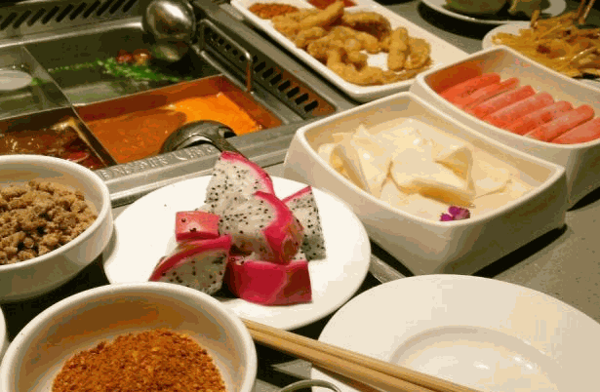 唐家寺鲜毛肚牛杂火锅
