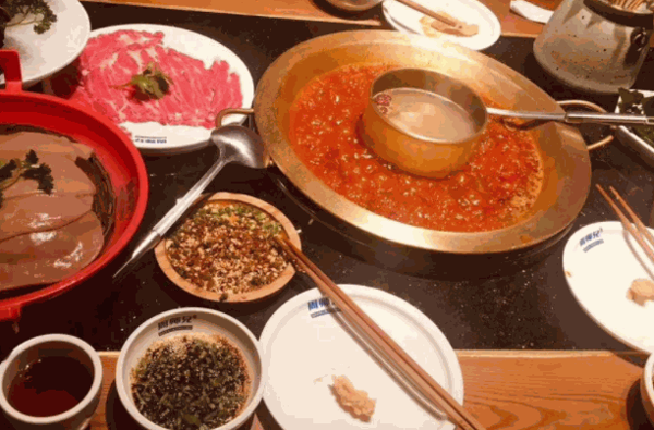 唐家寺鲜毛肚牛杂火锅