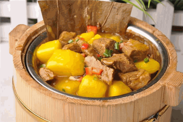 食力派送木桶饭