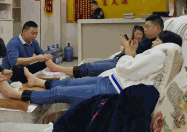 百年立足