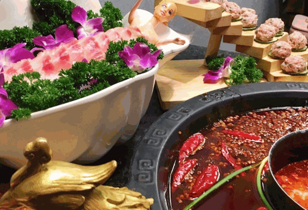 百鸟朝凤港式鸡煲火锅