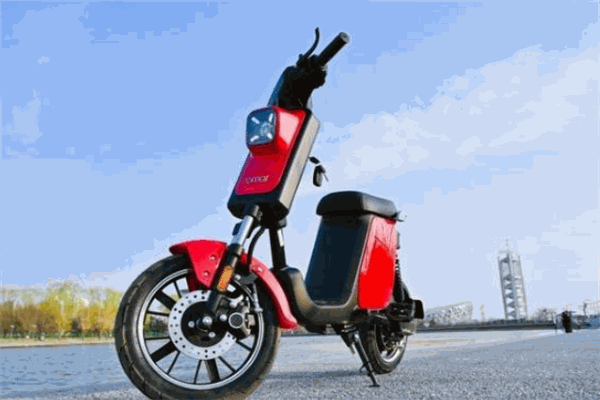 贝靓电动车