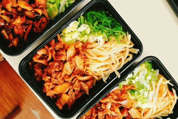 炊事班脆皮鸡烤肉饭