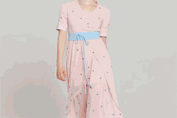 衣阁里拉女装