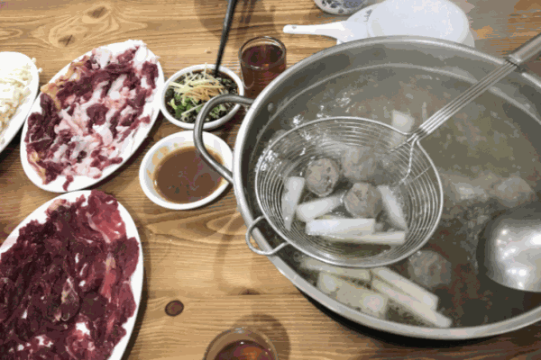 桐坑潮汕生鲜牛肉火锅