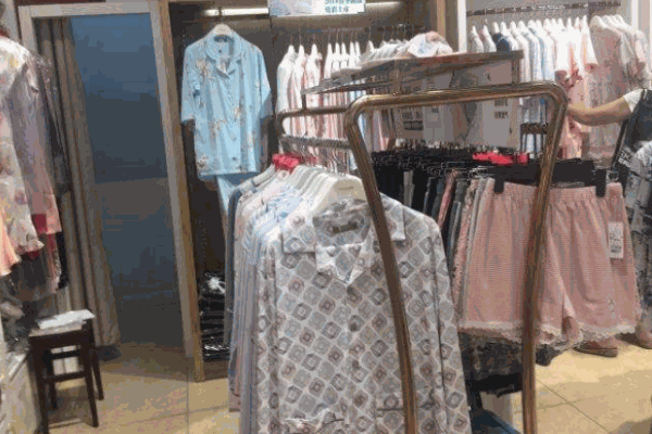 具品嘉内衣