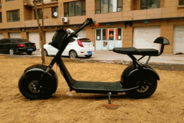 小哈雷电动车