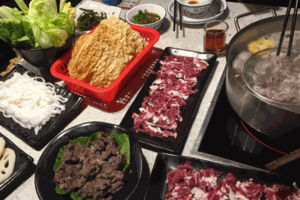 ​潮牛时代牛肉火锅城