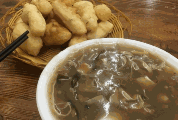 方大伟胡辣汤