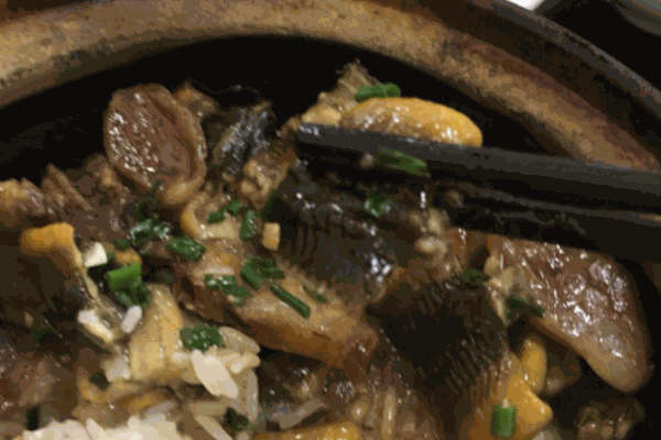 盈香煲仔饭