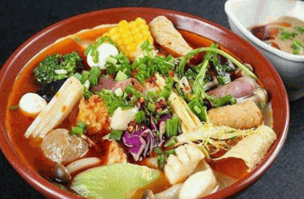 杨国福麻辣烫店