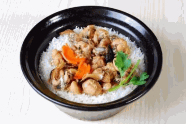 鸽王煲仔饭