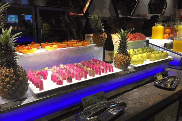 布罗城堡牛排海鲜自助餐厅