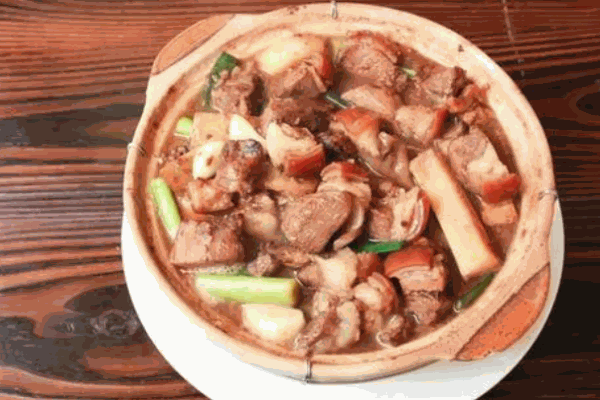 佳佳乐煲仔饭