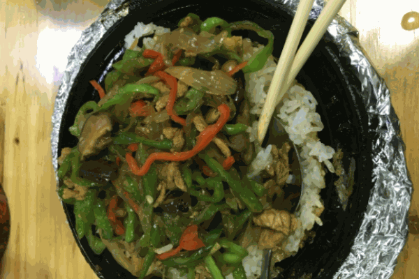 香当当煲仔饭