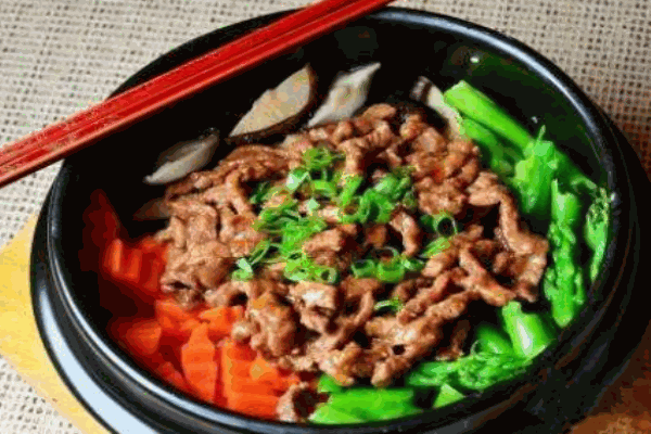 香当当煲仔饭