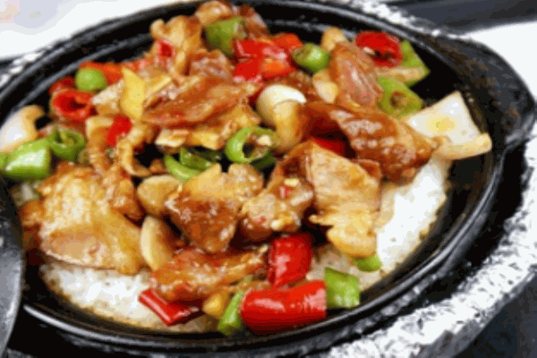 蜜咕哆煲仔饭
