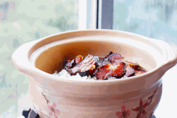 宝饱香煲仔饭