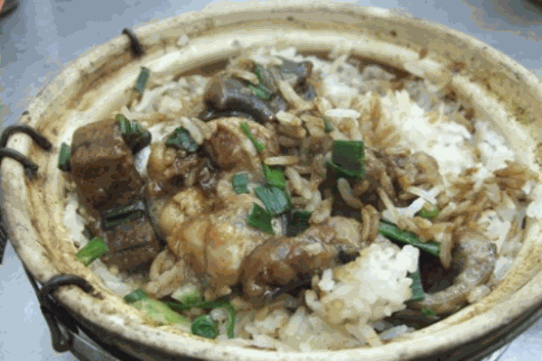 新港湾煲仔饭