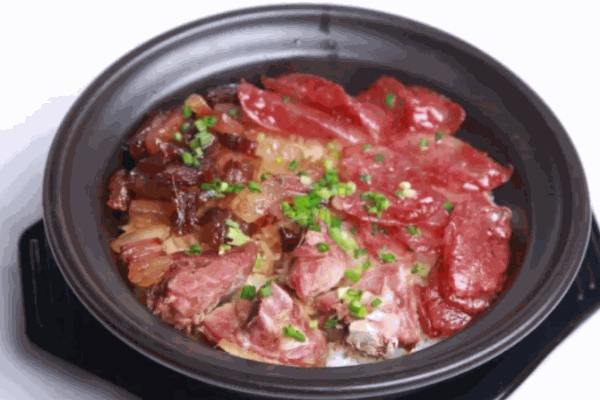 大鹏煲仔饭