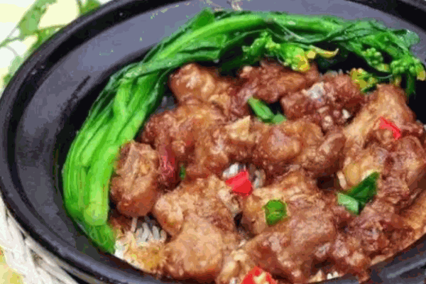 尚品锅巴煲仔饭
