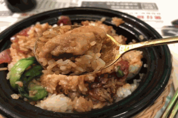 毛记稻花香煲仔饭