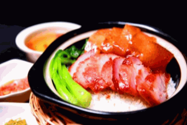 毛记稻花香煲仔饭