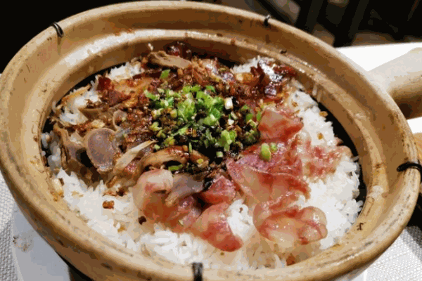 阿亮煲仔饭