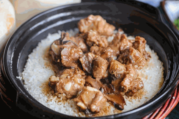 噗火煲仔饭