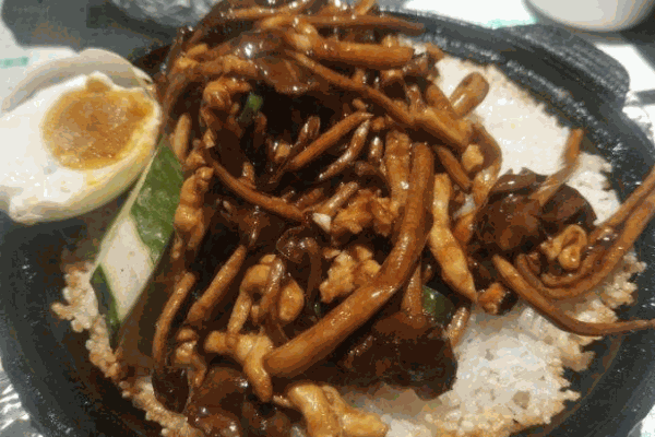 蒸旺煲仔饭