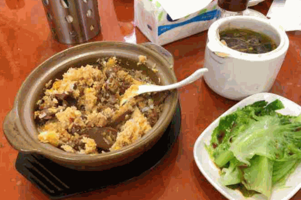 蒸旺煲仔饭