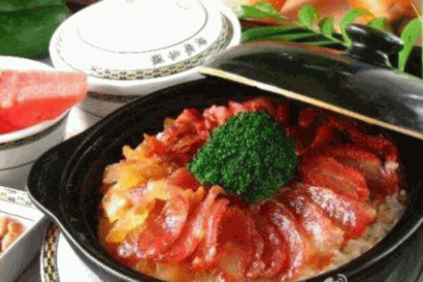 福香阿婆煲仔饭