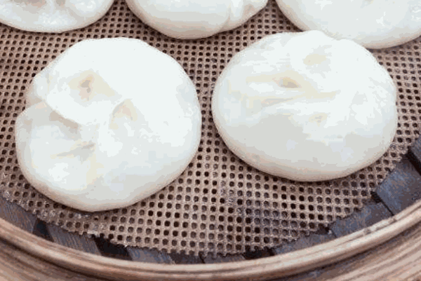 喉口香灌汤小笼包