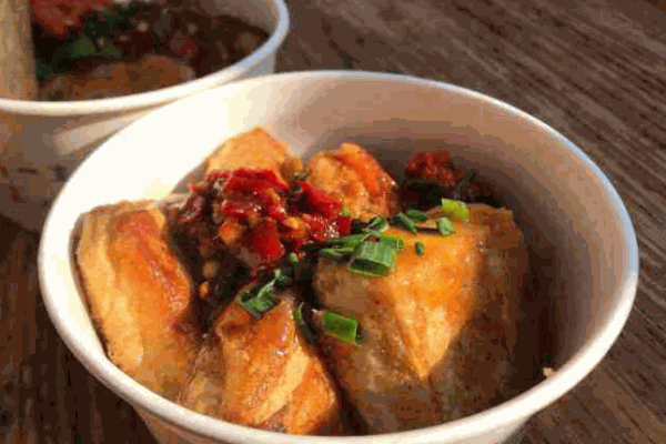 方鑫玉毛豆腐
