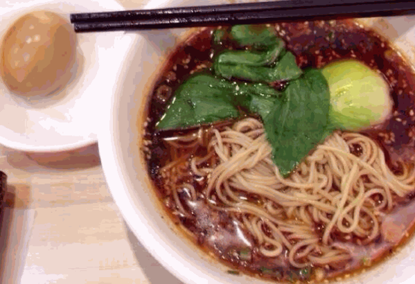 真味重庆小面