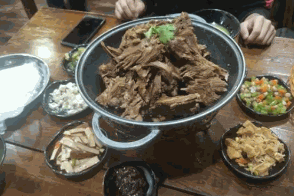 九头狼大盆骨