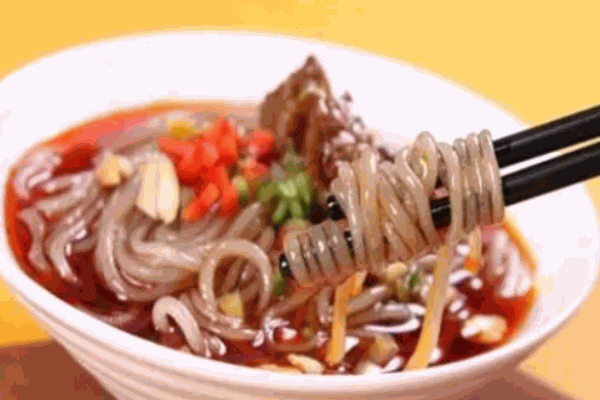 圈粉时代酸辣粉