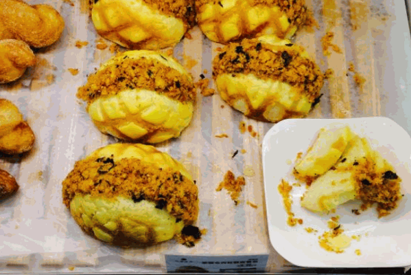 港生西点