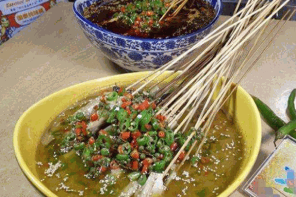 麻辣娇子钵钵鸡