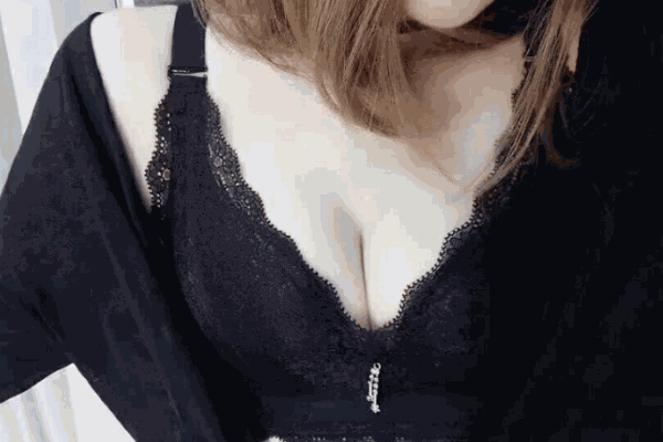 侗木子内衣