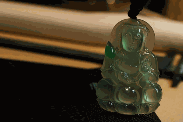 古古翡翠