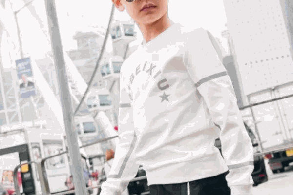 李思杰童装