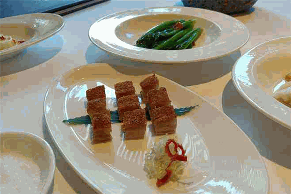 龙轩中餐厅