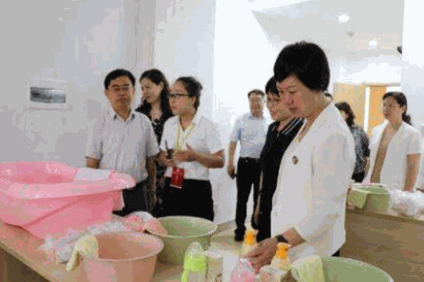 李一家政